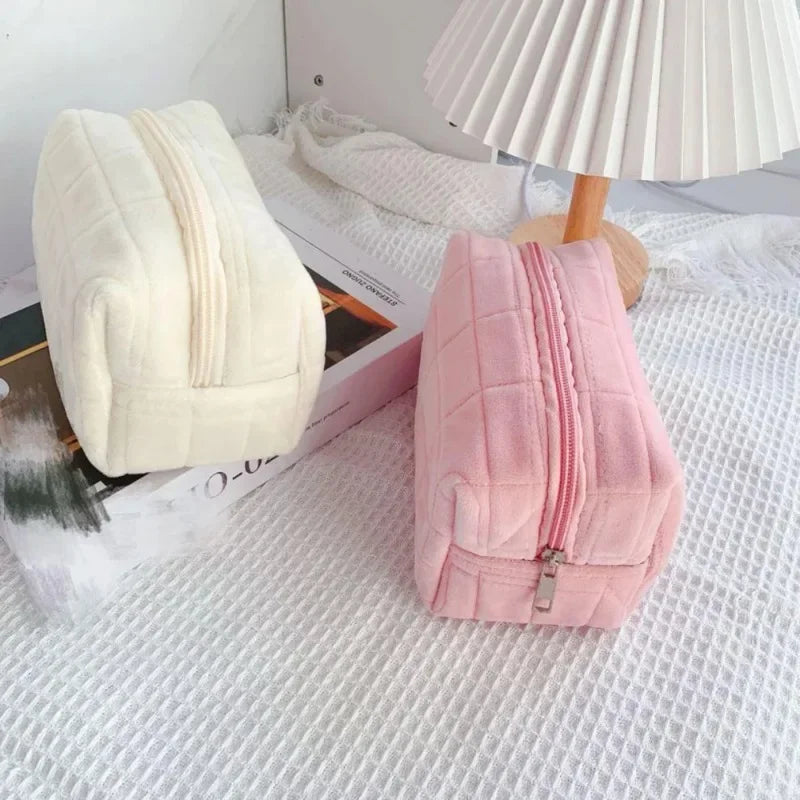 Neceser de felpa suave, bolsa de viaje portátil, color liso, cierre de cremallera, organizador de almacenamiento de artículos de tocador para mujeres, bolsa de maquillaje