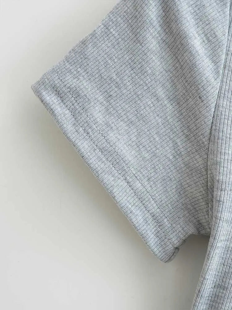 Haut Court Col Carré Femme — Coupe Cintrée, Extensible, Manches Courtes, Sexy Été