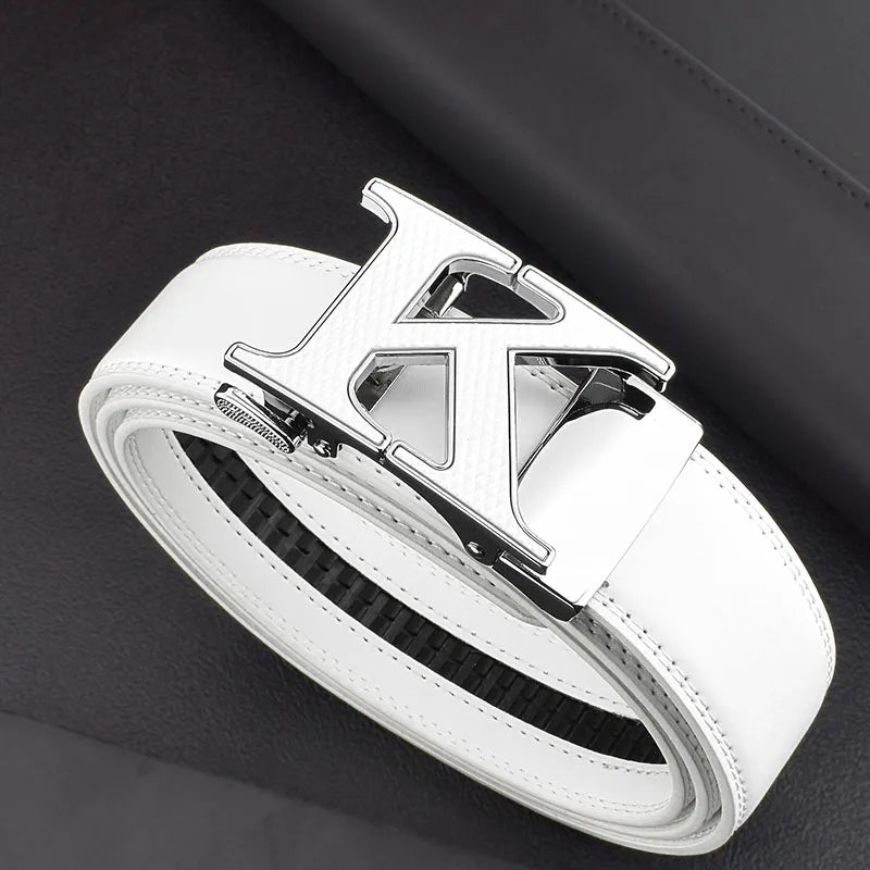 Cinturón de cuero blanco de alta calidad letra k para hombres Diseñadores de lujo famosos hombres jóvenes piel de vaca marca Jeans casual moda Cinturón Hombre