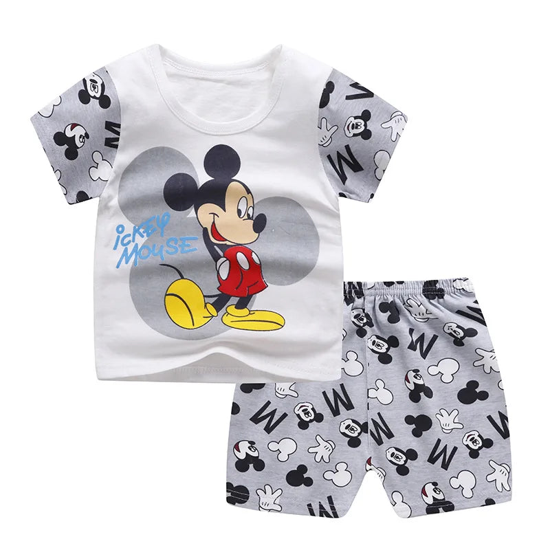Winnie the Pooh Cute Kids Tracksuit Summer Clothes Cartoon Fashion Baby Boys Short Sleeve T-Shirt + Shorts 2 Piece Set