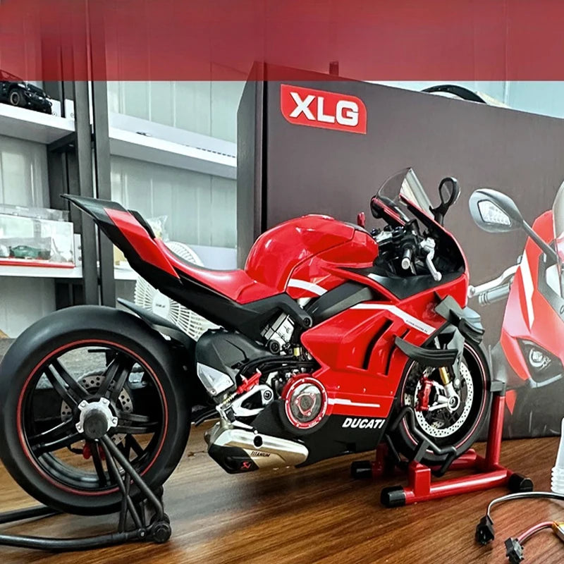Aerosol de fundición a presión 1:7 Ducati Superleggera V4, colección de modelos de superbikes, coche en miniatura, adorno, regalo para novio, vehículo de juguete