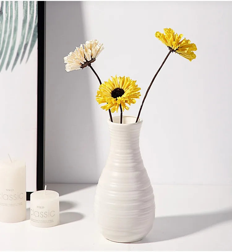 Vase nordique en plastique – Petit pot de fleurs décoratif pour salon, style moderne