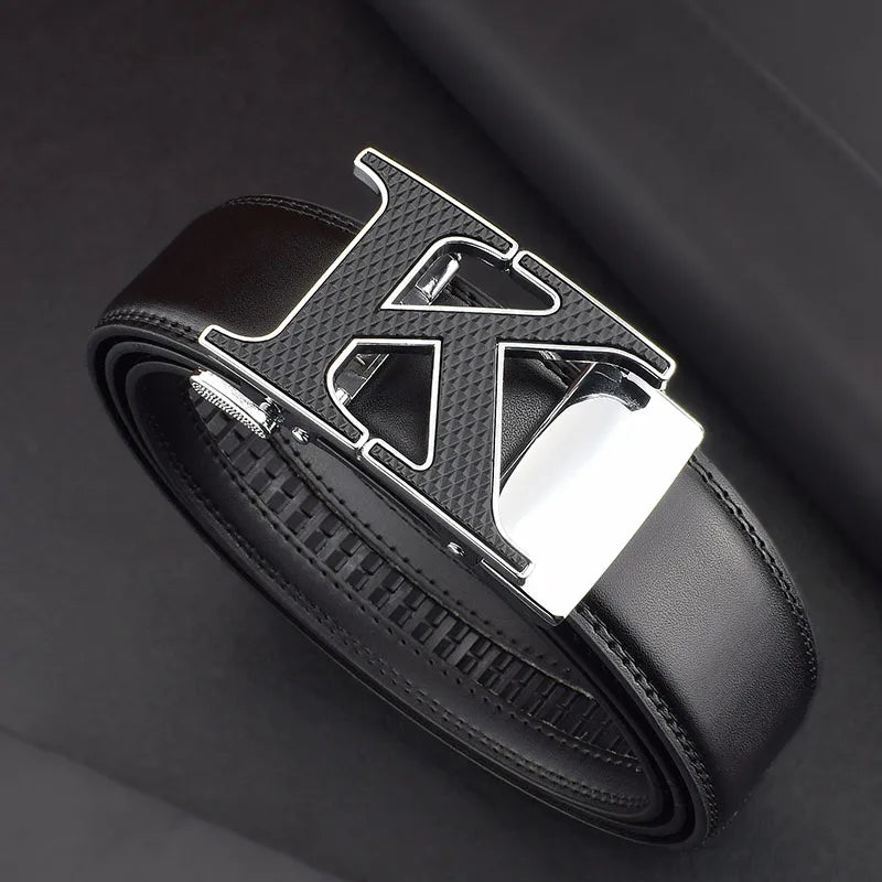 Cinturón de cuero blanco de alta calidad letra k para hombres Diseñadores de lujo famosos hombres jóvenes piel de vaca marca Jeans casual moda Cinturón Hombre
