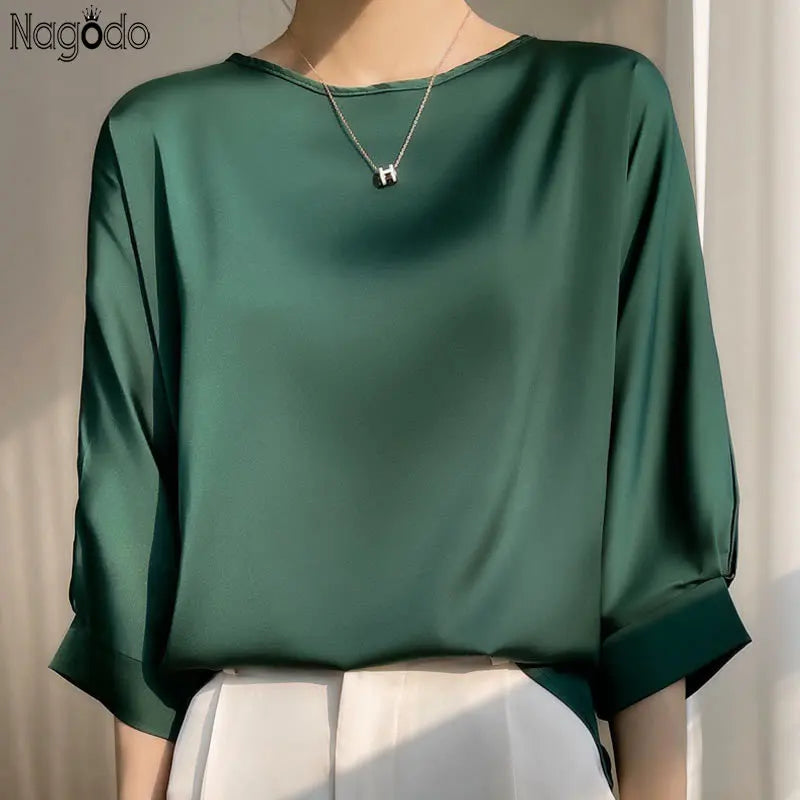 Nouveauté 2026 – T-shirt basique en satin de soie à manches courtes pour femme, col rond, coupe décontractée et légère, chemisier ample pour femme