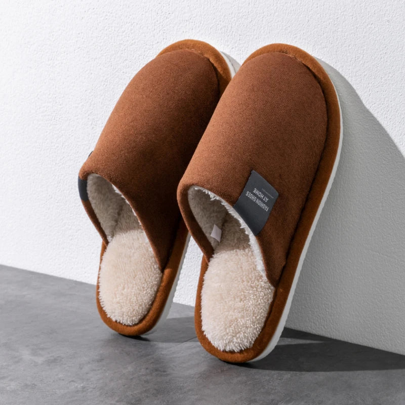 Pantuflas cálidas de invierno para hombre, zapatos antideslizantes suaves y cómodos de tacón plano para casa, pantuflas de felpa para dormitorio, zapatos de mujer para casa.