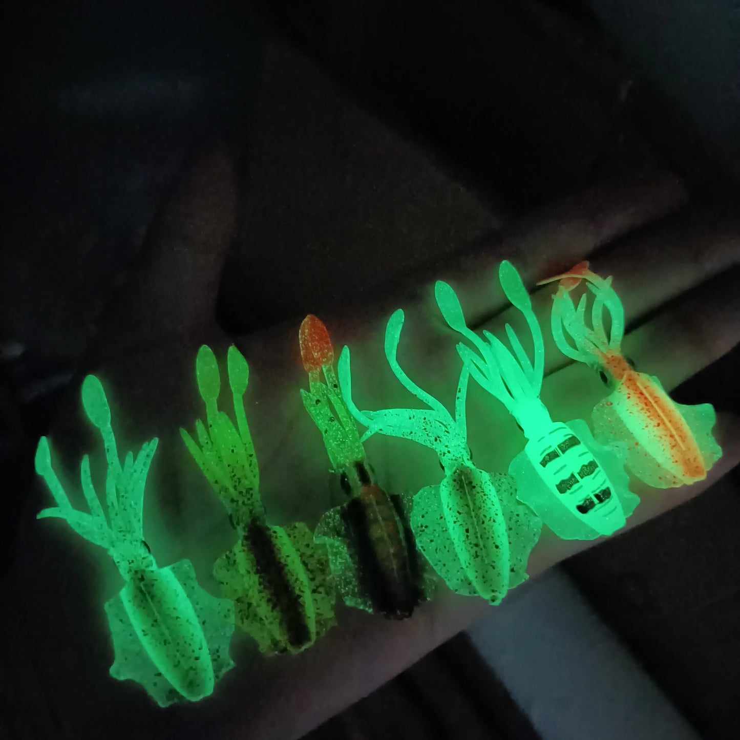 DUODUOYU 1 pièces Mini leurre de pêche au calmar souple 6 cm 2g gabarits de calmar UV lumineux pour leurre de pêche en eau douce appât Wobbler matériel de pêche