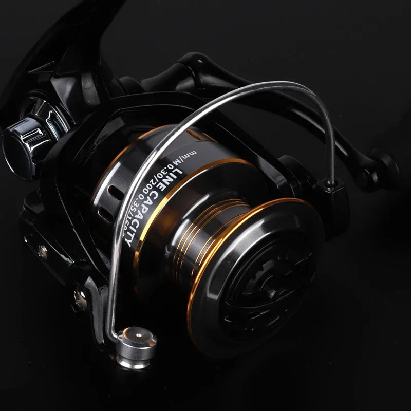 Professionnel Ultra léger 1000 ~ 7000 5.2:1 rapport de vitesse, traînée maximale de 26LB CNC bobine en métal moulinet de pêche pour l'eau douce et salée