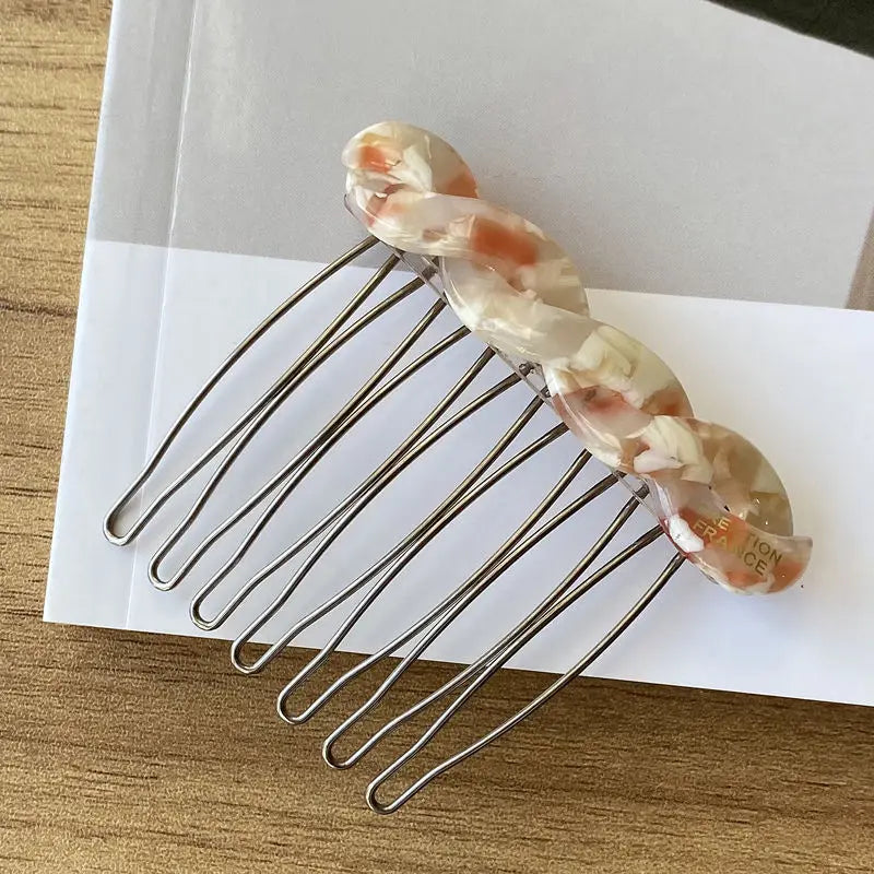 Peigne pince à cheveux torsadé mode — élégant, côté, épingle, fille, accessoires