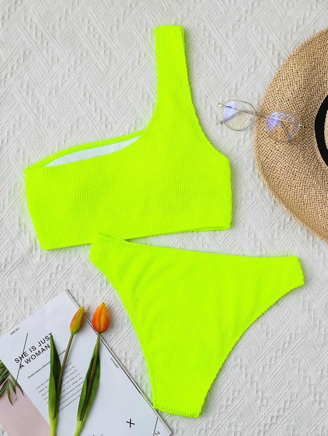 Une épaule Bikini texturé maillots de bain coupe haute maillot de bain solide maillot de bain femmes brésilien 2025 mode