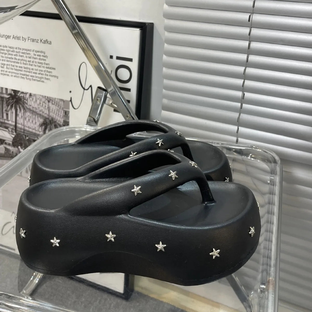 Chanclas de verano con plataforma y cuña para mujer, suela gruesa, tacones altos de 7CM, sandalias de playa, pantuflas Punk, sandalias de punta abierta
