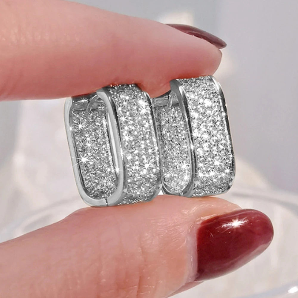 Huitan Bling Bling CZ pendientes para mujer de lujo color oro/plata moda contraída señora pendientes envío directo joyería