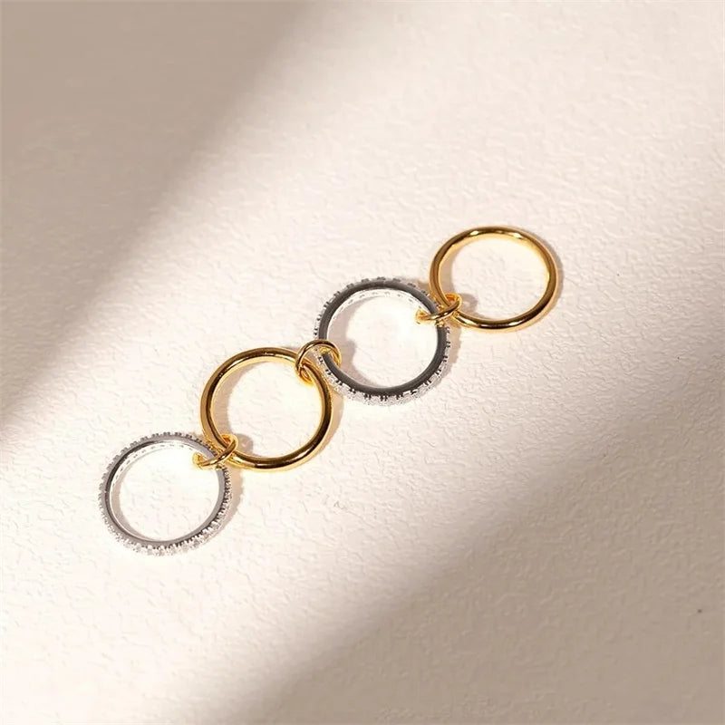 A Niche bicolored copper four-ring jewelry ring, hypoallergenic, Ins Style, stackable artifact, suitable for young women's jewelry