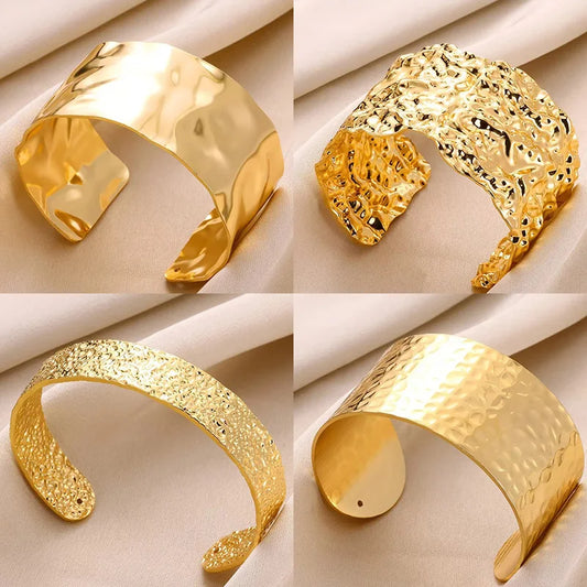 Exquisite Classic Bump Pattern Opening Bracelets for Women, Gold Color Stainless Steel Cuff Hand Ornament Gift