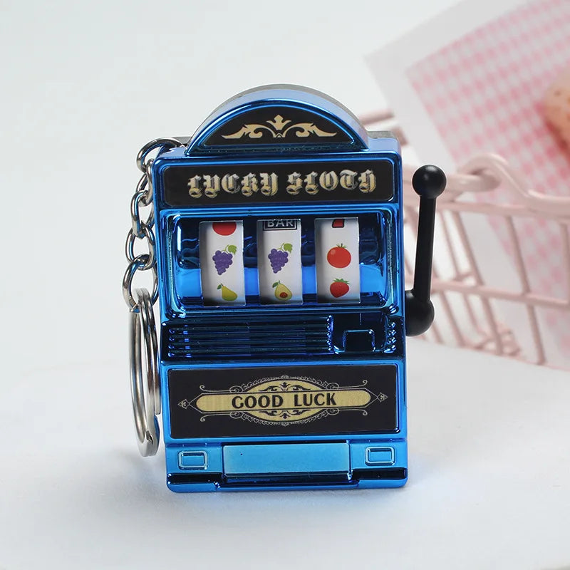 Llavero máquina tragaperras de frutas, llavero de la suerte Jackpot, mini colgante de Casino, dije de bolso, regalos novedosos para niños y adultos