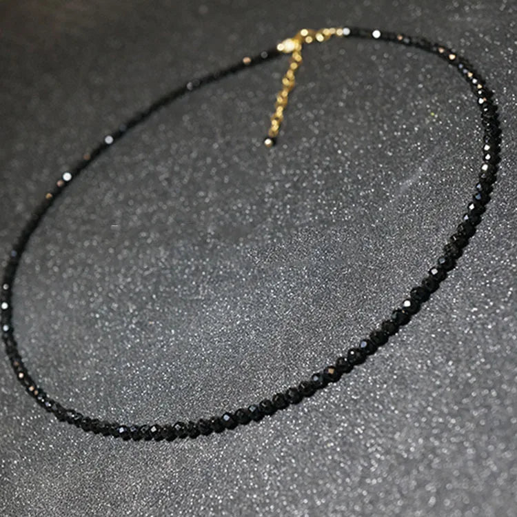 Collar corto de perlas negras sencillas para mujer, marca de moda, gargantilla para damas, joyería de fiesta