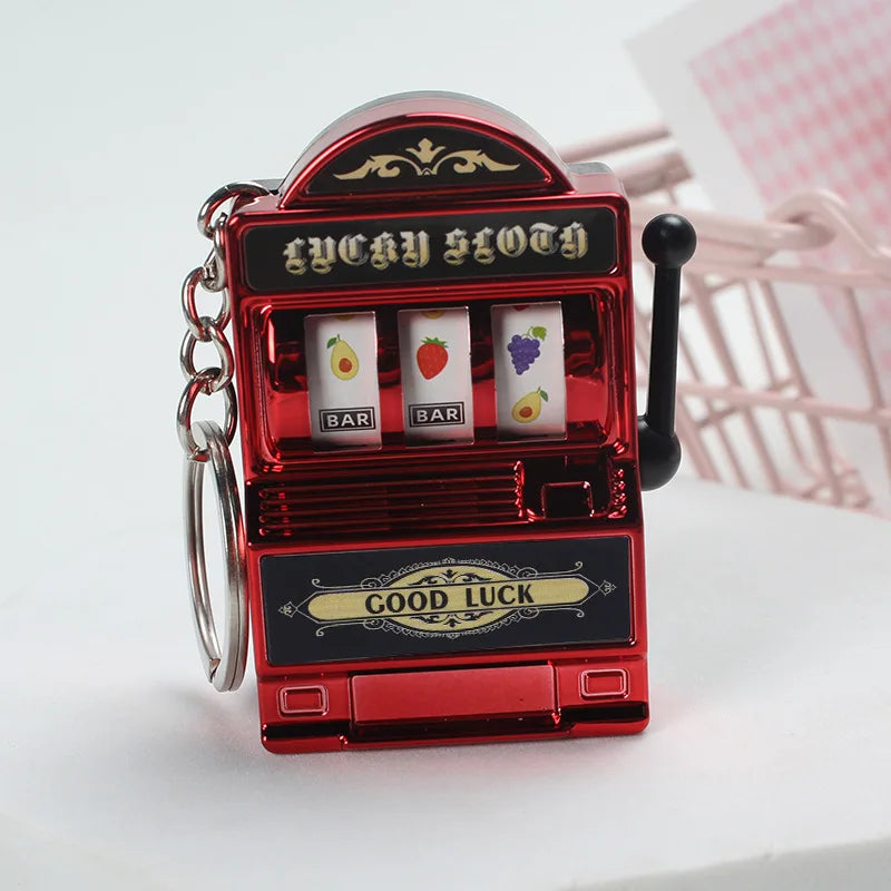 Llavero máquina tragaperras de frutas, llavero de la suerte Jackpot, mini colgante de Casino, dije de bolso, regalos novedosos para niños y adultos