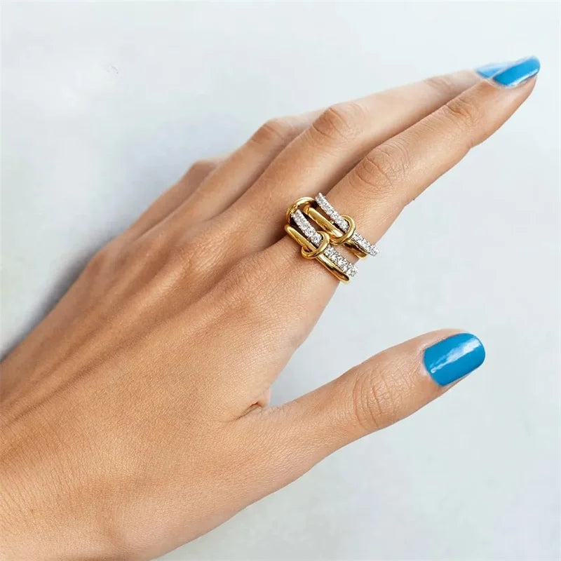 A Niche bicolored copper four-ring jewelry ring, hypoallergenic, Ins Style, stackable artifact, suitable for young women's jewelry