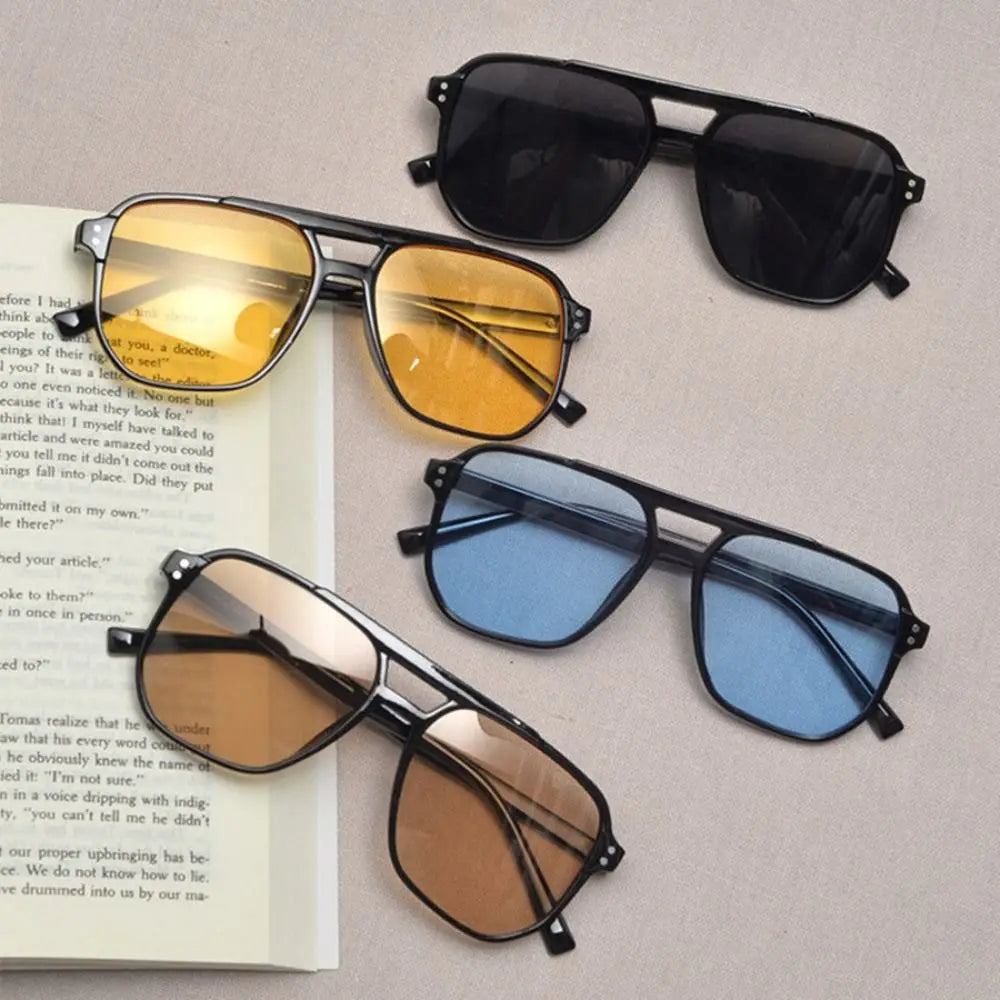 UV-protective Punk Square Sunglasses, Eye Protection for the Beach, Black Sunglasses, Travel Accessories, Retro Sunglasses for Women and Men