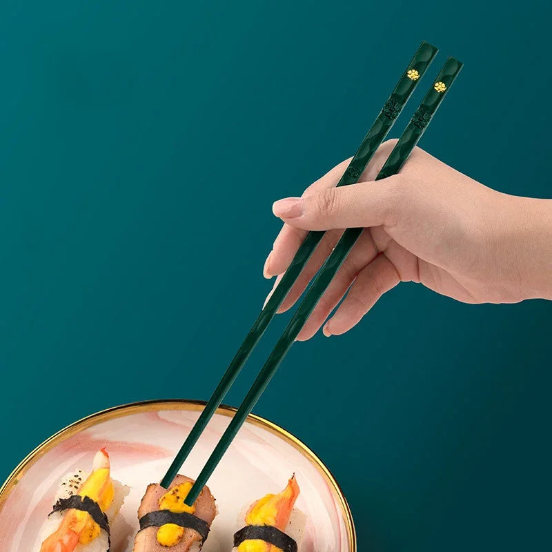 Reusable Chinese Chopsticks, 5 Pairs, Non-slip Alloy Food Sushi Sticks, Dishwasher Safe, Food Grade Bamboo-shaped Chopsticks