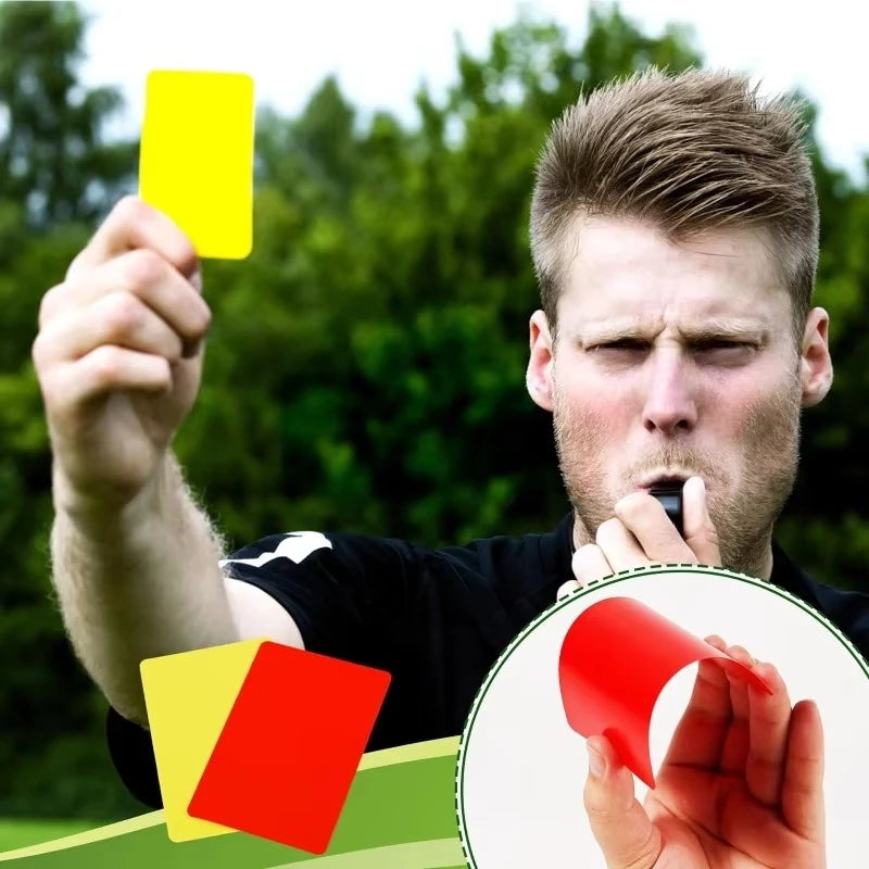 Kit Arbitre Football — Cartons Rouge & Jaune, Portefeuille PU, Sifflet & Carnet