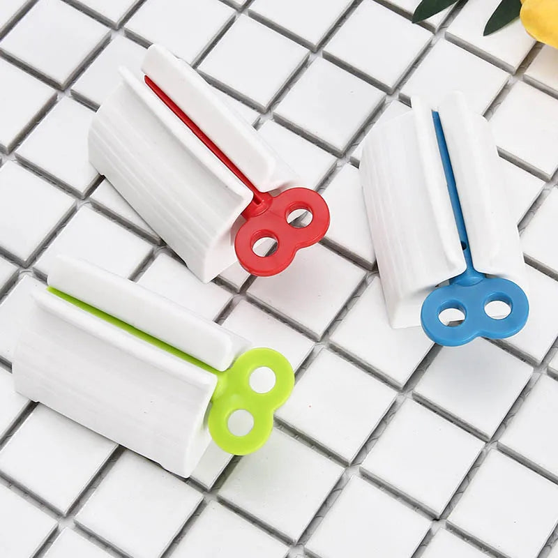 Rolling Toothpaste Squeezer for Lazy Man, Shampoo, Manual Clip, Versatile Facial Cleanser, 1/3 Pieces