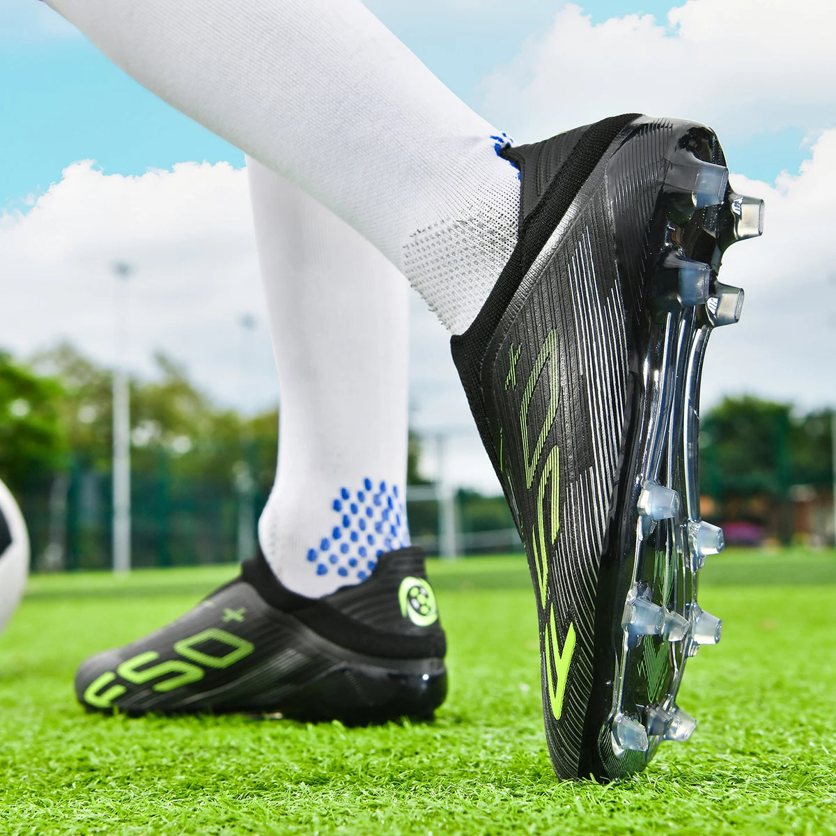 Chaussures de Football Sans Lacets FG — Niveau Avancé, Tailles EU 34–46