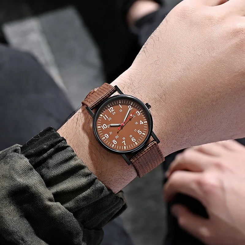 Montre Quartz Étanche Grand Cadran Homme — Mode 2023 Bracelet
