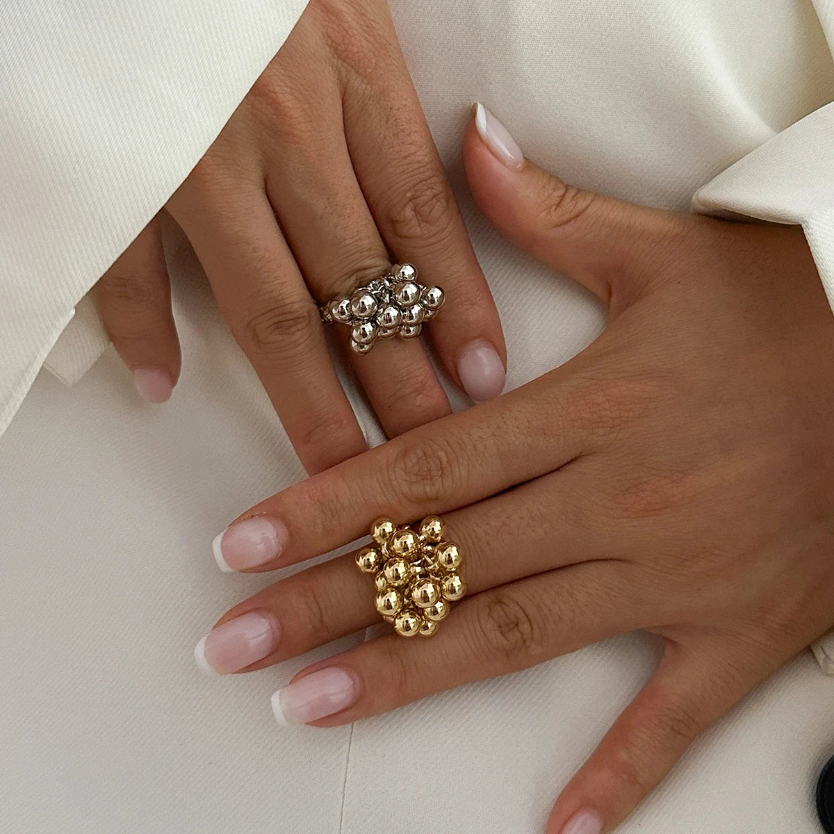Salircon 2026 – Anillo abierto de metal de estilo punk hip-hop con pequeña bola CCB para mujer y hombre, joya de moda, regalo
