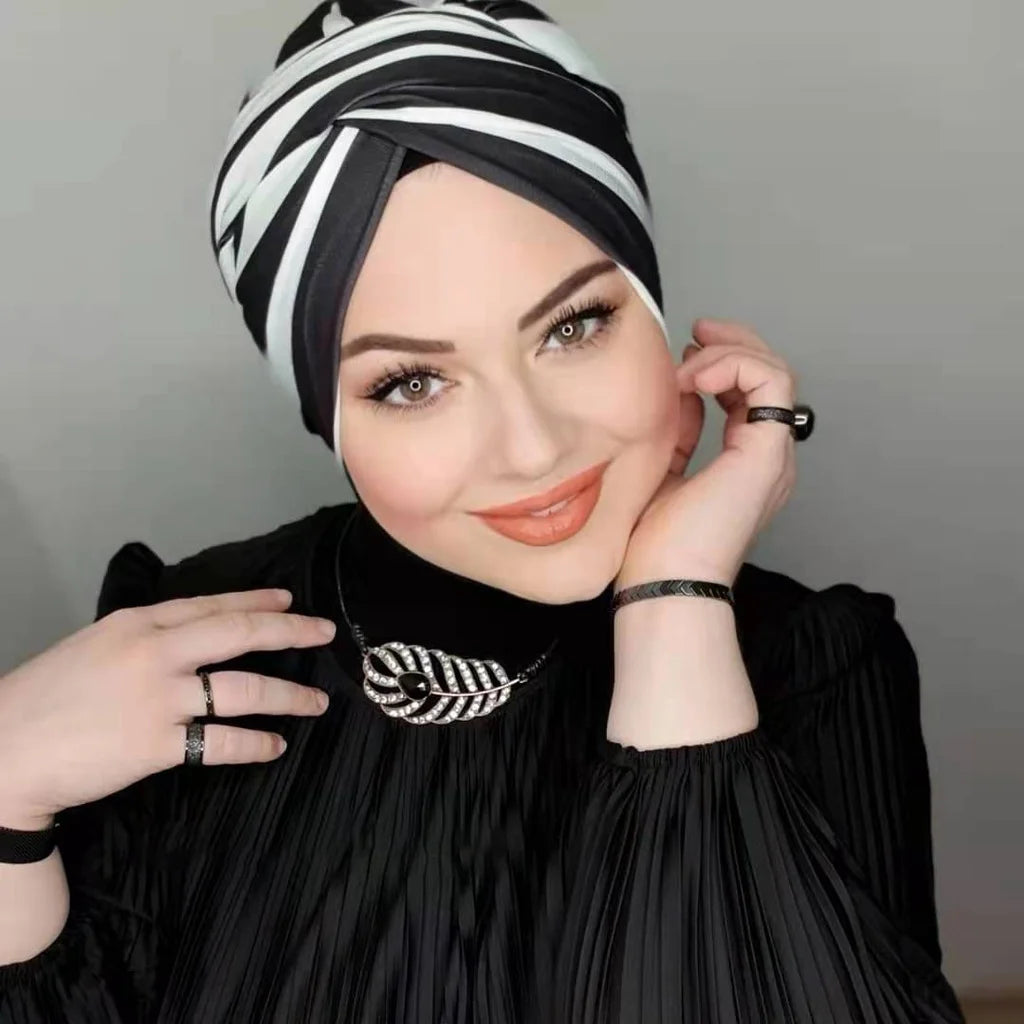 Musulman modeste Hijab casquette sous-capuchon Abaya Hijabs pour femme islamique Abayas Jersey enveloppe instantanée femmes froissé arabe Modal soie casquettes