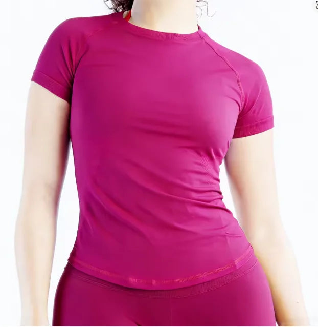 Camiseta deportiva D Logo para mujer, manga corta, cuello redondo, transpirable, elástica, para correr, fitness, yoga y entrenamiento