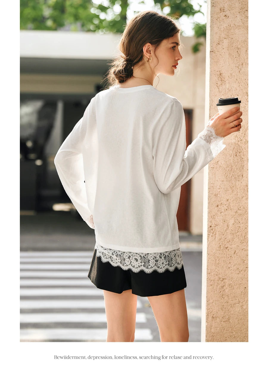 T-shirt femme en coton blanc automne 2026 — décontracté, ample, col rond, manches longues en dentelle