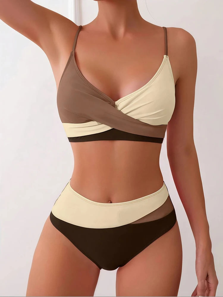 Bikini Deux Pièces Sexy Femme 2025 — Creux, Dos Nu, Push-Up, Patchwork, Plage