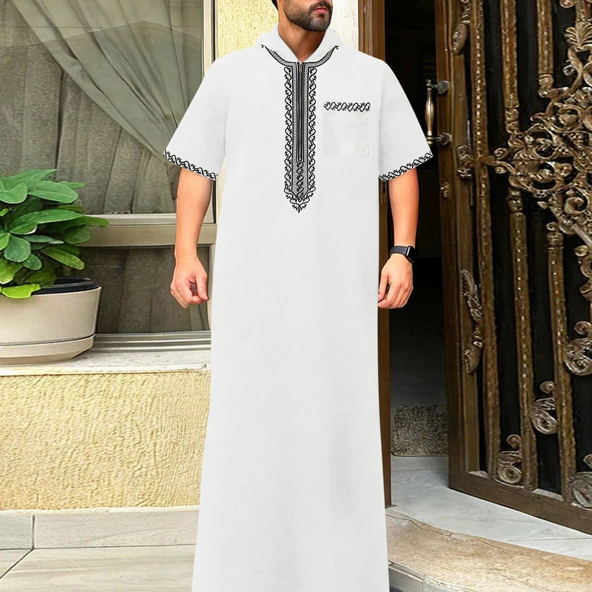 Thobe pour hommes marocain, manches longues style ethnique brodé col montant conception de fermeture éclair hommes musulmans à la mode Abaya fest arabe