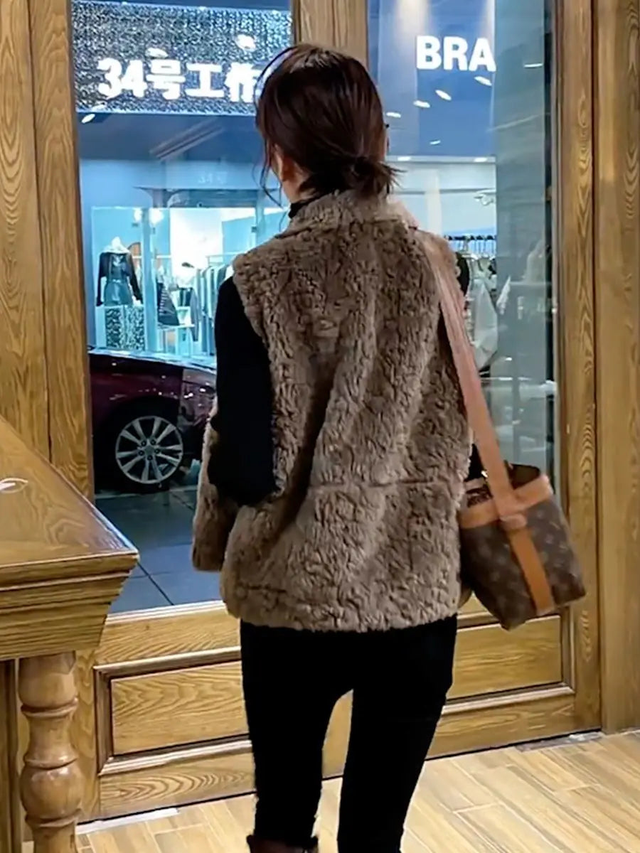 Gilet en agneau peluche pour femmes kaki — sans manches, décontracté, automne, mode 2025