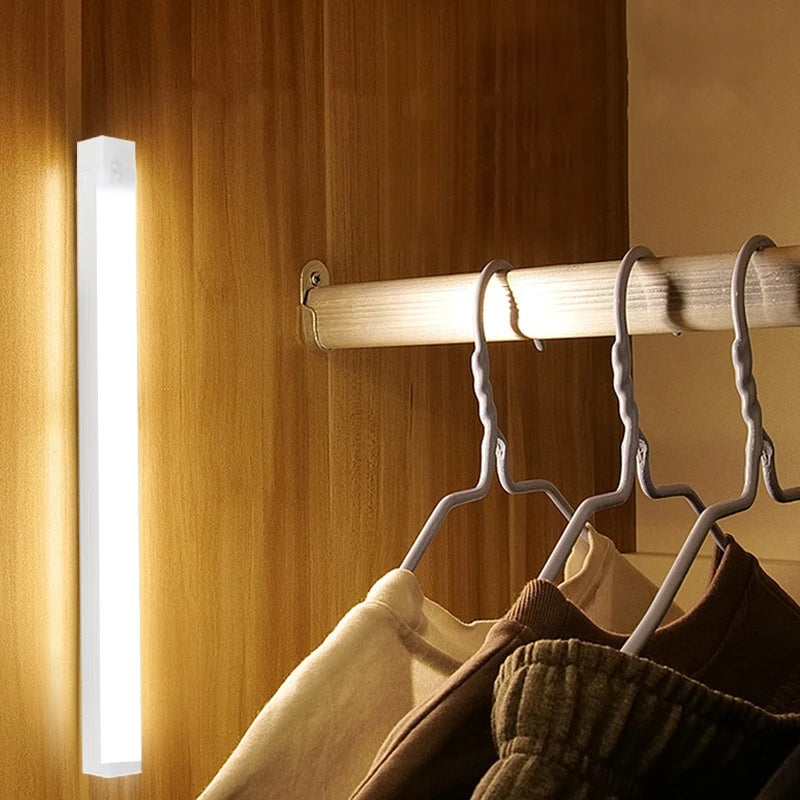 Lampe LED sans fil avec capteur de mouvement, Rechargeable par USB, veilleuse à Induction, Portable, sans fil, magnétique, pour armoire, cuisine