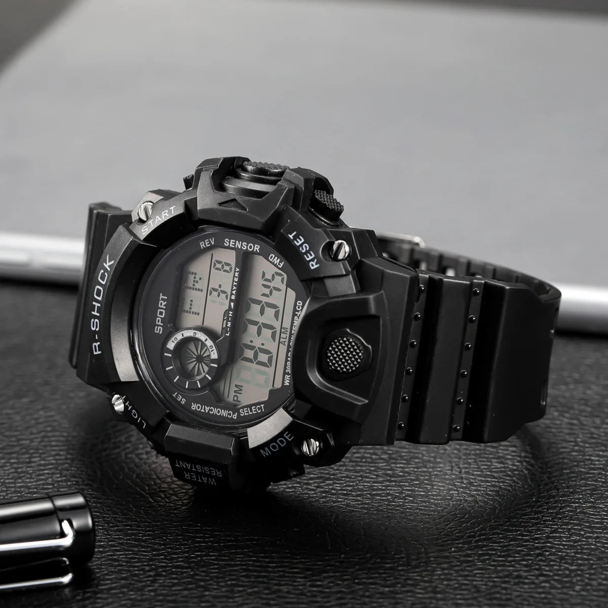 Reloj de pulsera deportivo electrónico de moda para hombre, esfera grande multifuncional impermeable, alarma luminosa, reloj militar para niños y hombres