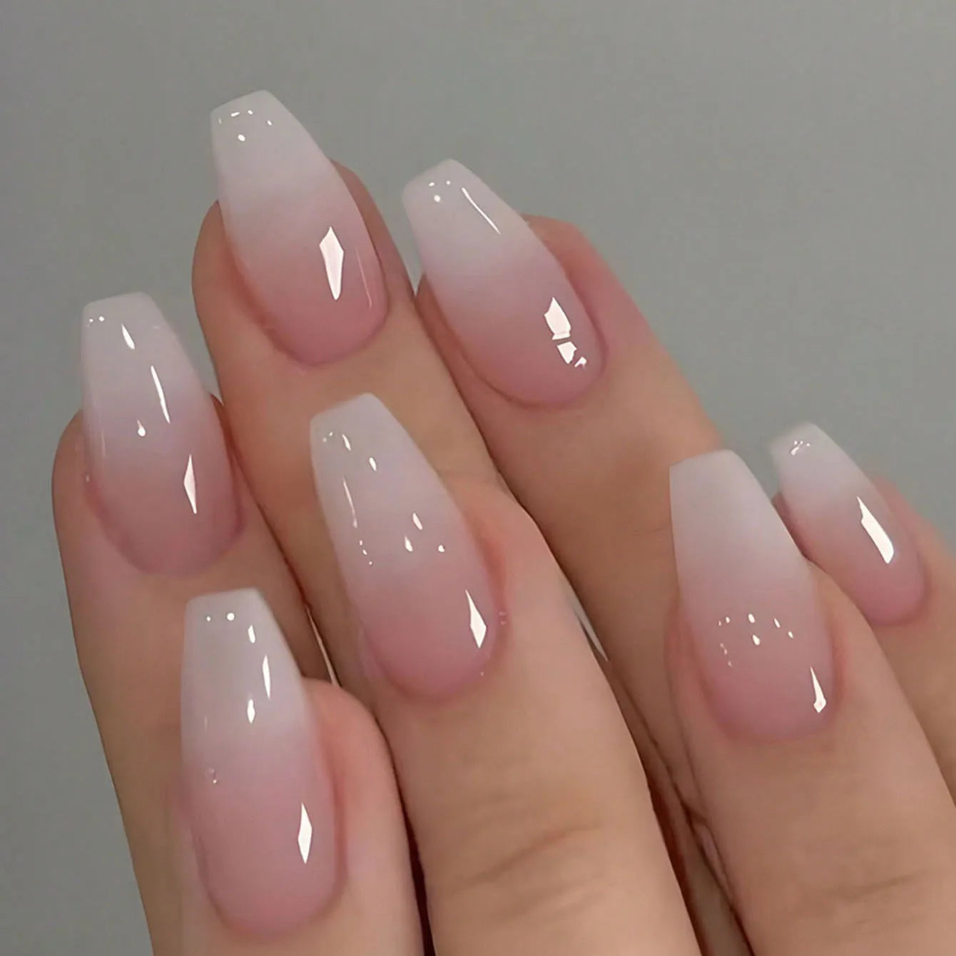 24 pièces/ensemble français rose carré court faux ongles presse sur ongles bord blanc nu rose ongles conseils couverture complète portable pointe française