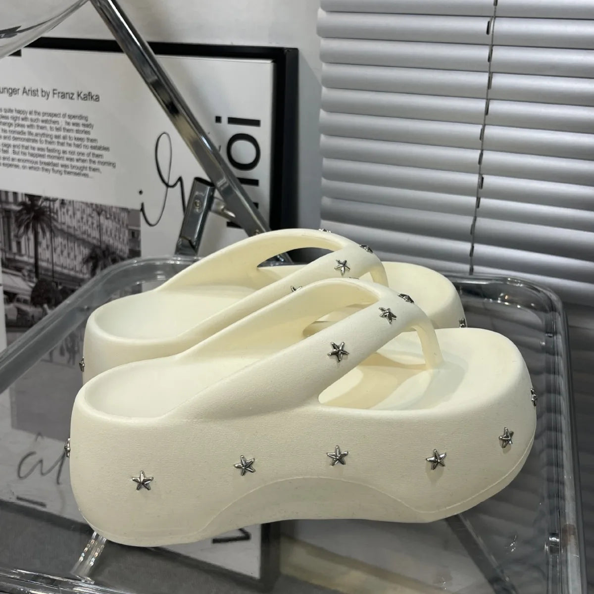 Chanclas de verano con plataforma y cuña para mujer, suela gruesa, tacones altos de 7CM, sandalias de playa, pantuflas Punk, sandalias de punta abierta