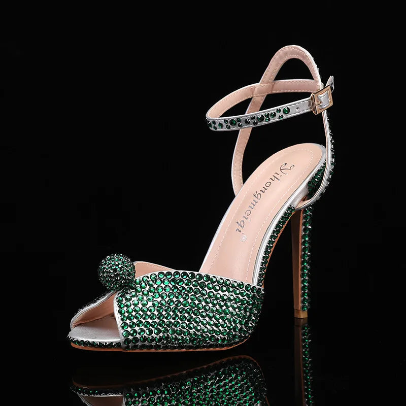 Chaussures de Mariage à Talons Hauts Femme — Élégance & Glamour
