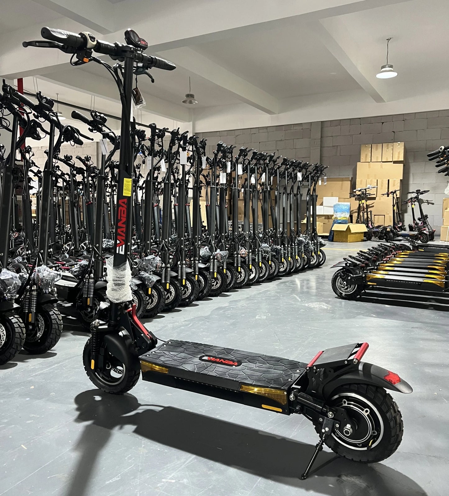 Trottinette Électrique Tout-Terrain Double Moteur — 48V Portée 60 km Charge 150 kg